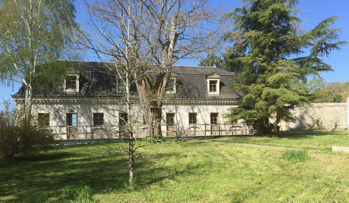 Parc du Domaine Plessis Gallu au printemps